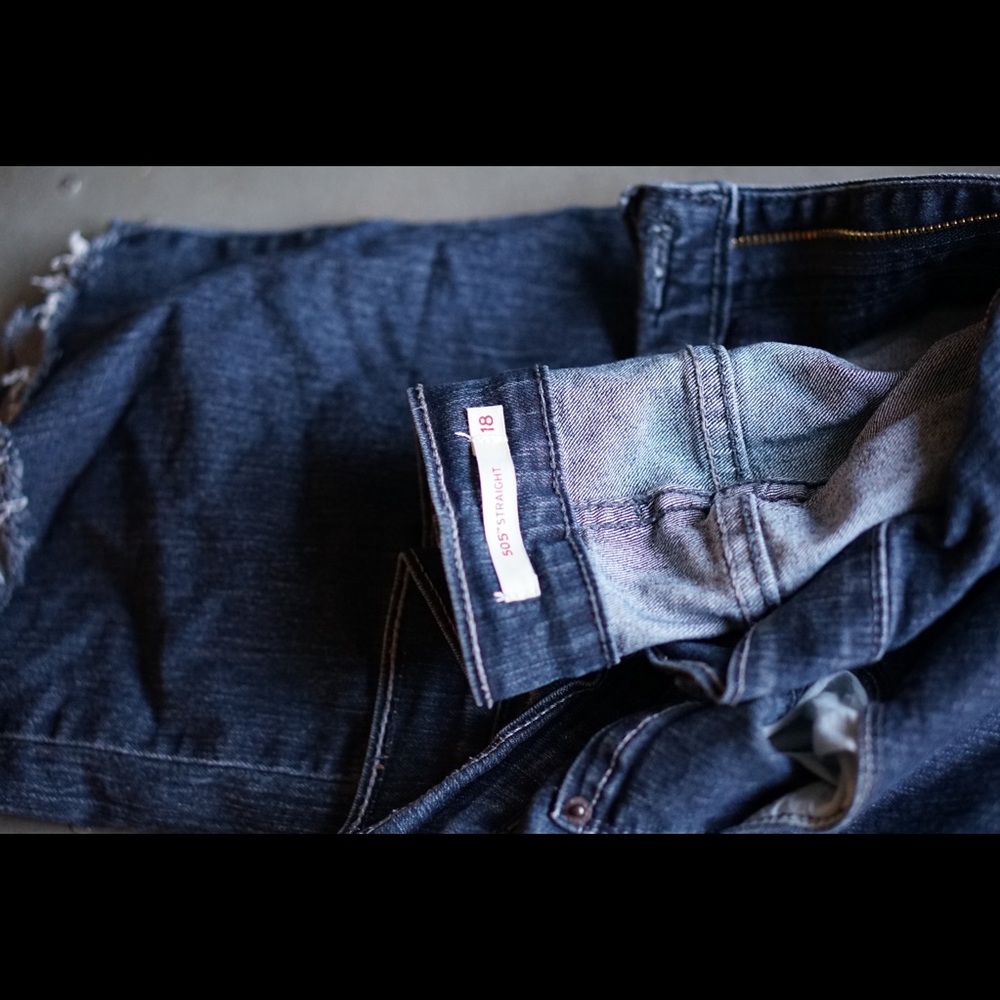 LEVIS 505 STRAIGHT SIZE 18